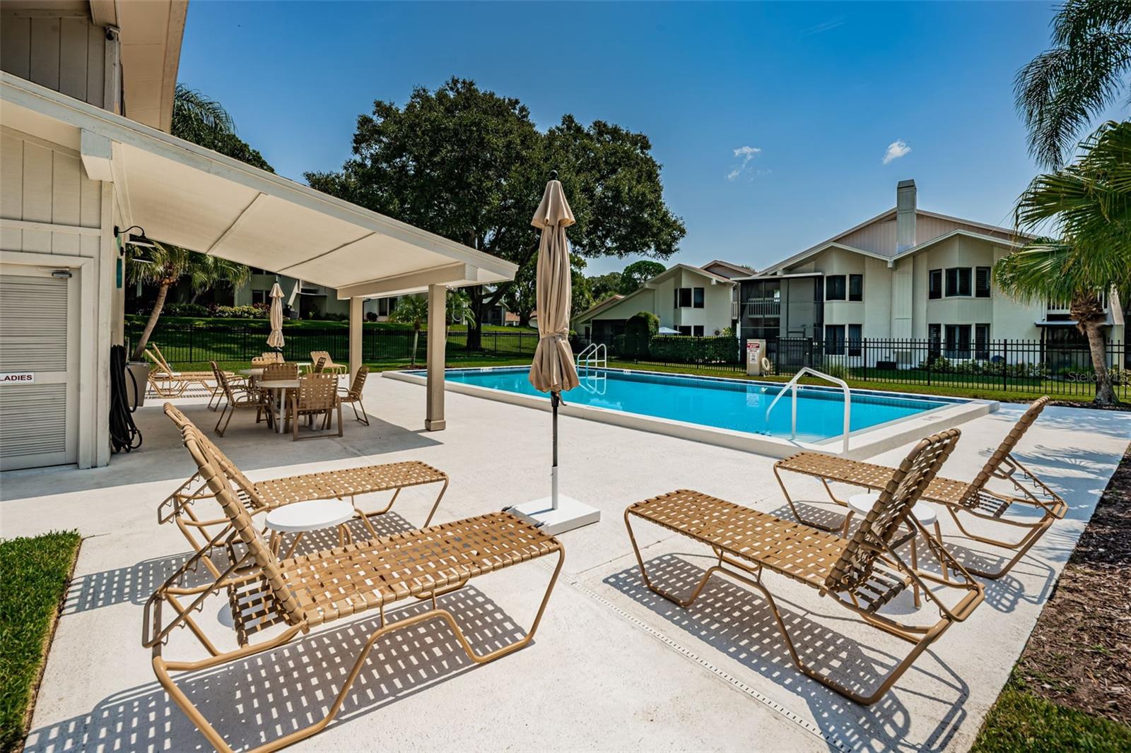 492 LAKEVIEW DR #40 — photo 43