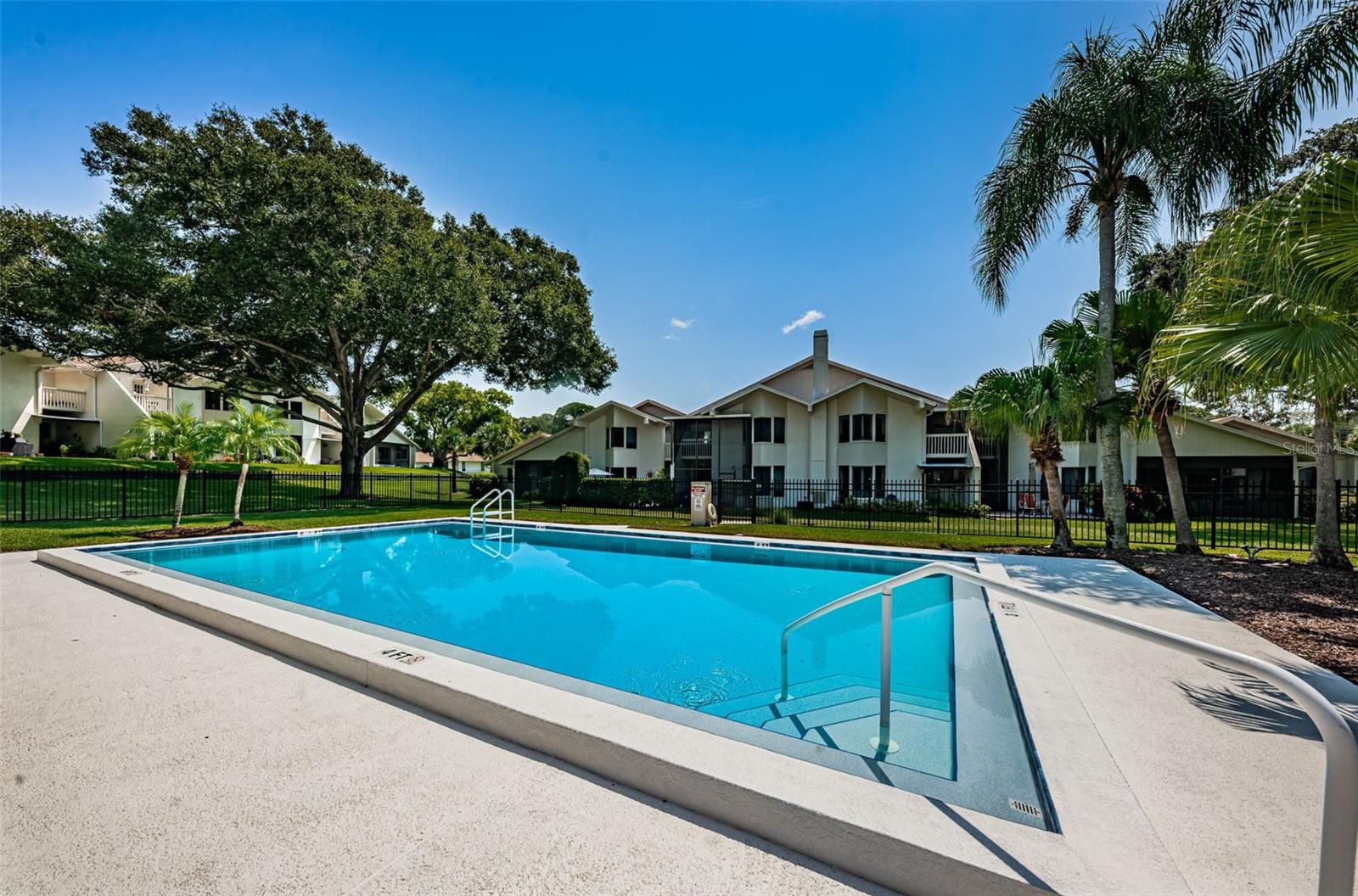 492 LAKEVIEW DR #40 — photo 47
