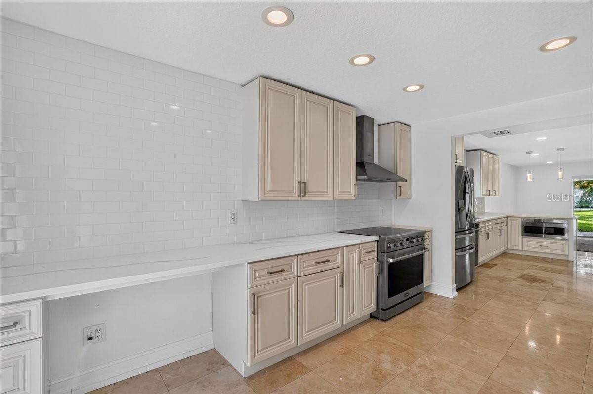 1709 ANASTASIA WAY S — photo 18