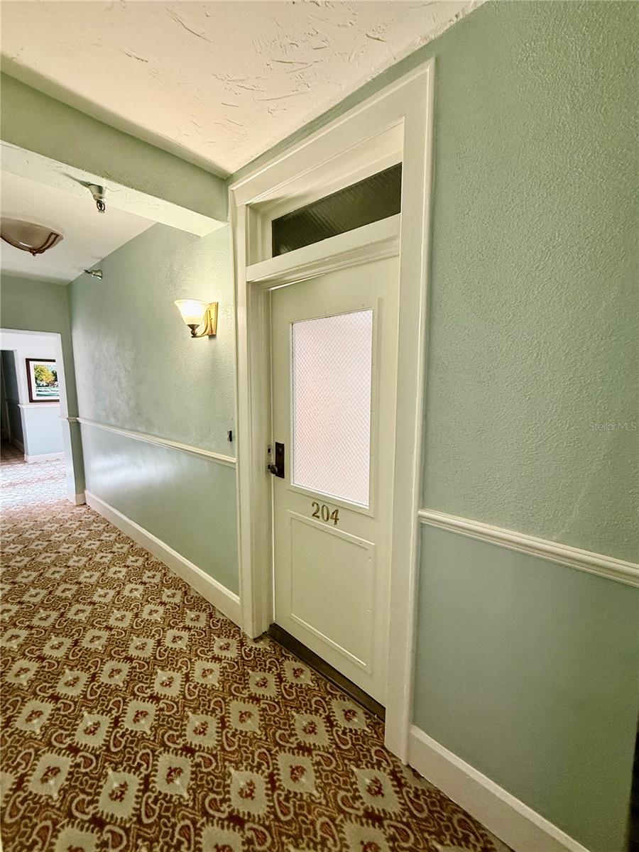 1221 N PALM AVE #204 — photo 5