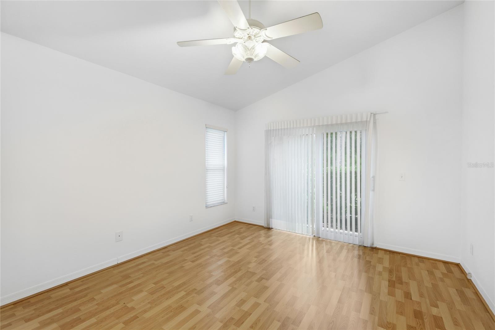 2147 WASATCH DR — photo 16