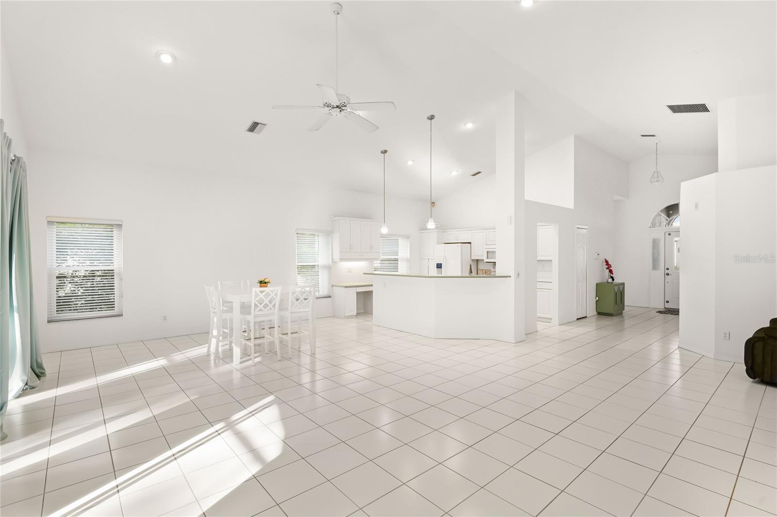 2147 WASATCH DR — photo 10