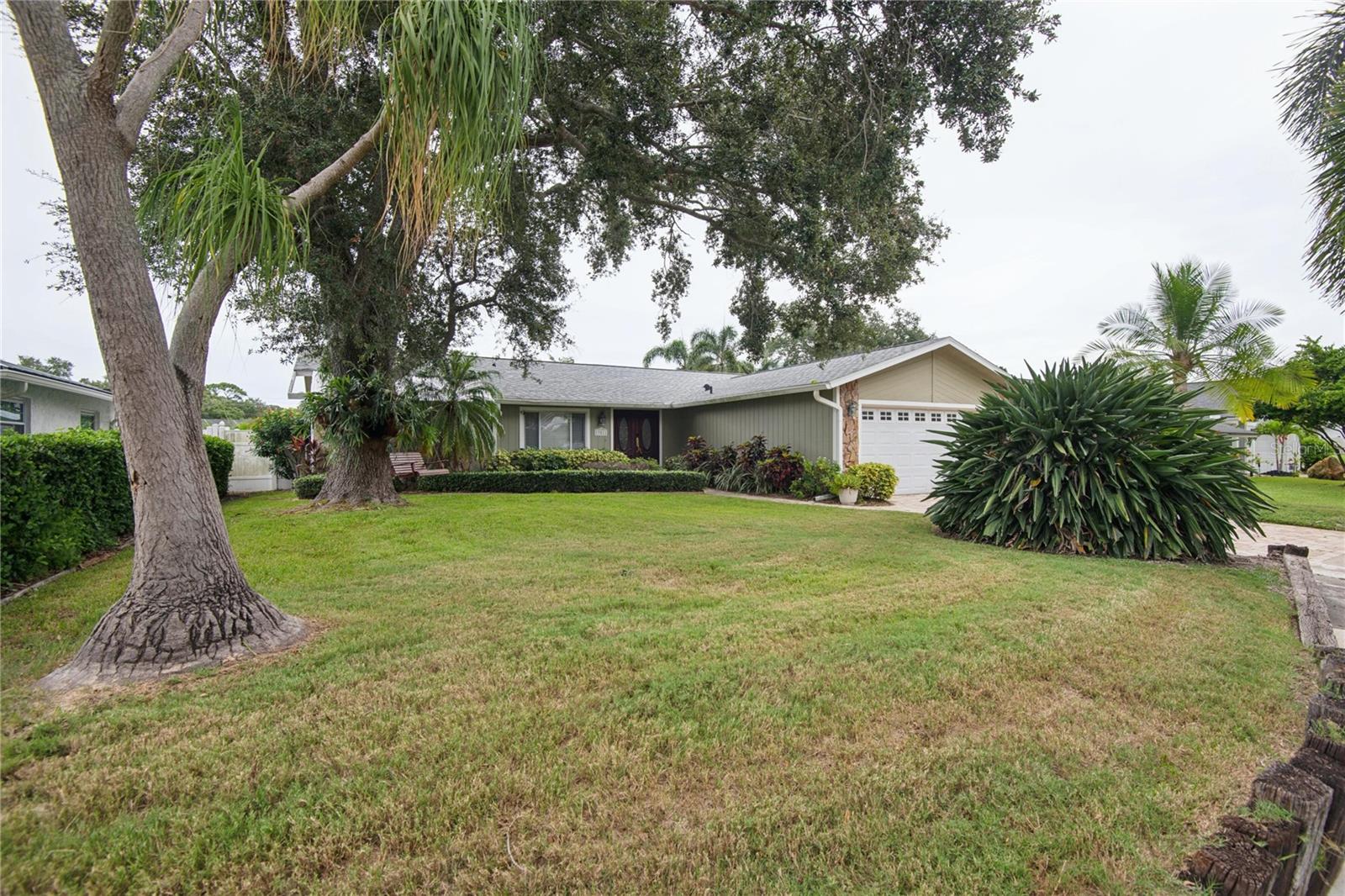 13511 RUSTIC PINES BLVD S — photo 2