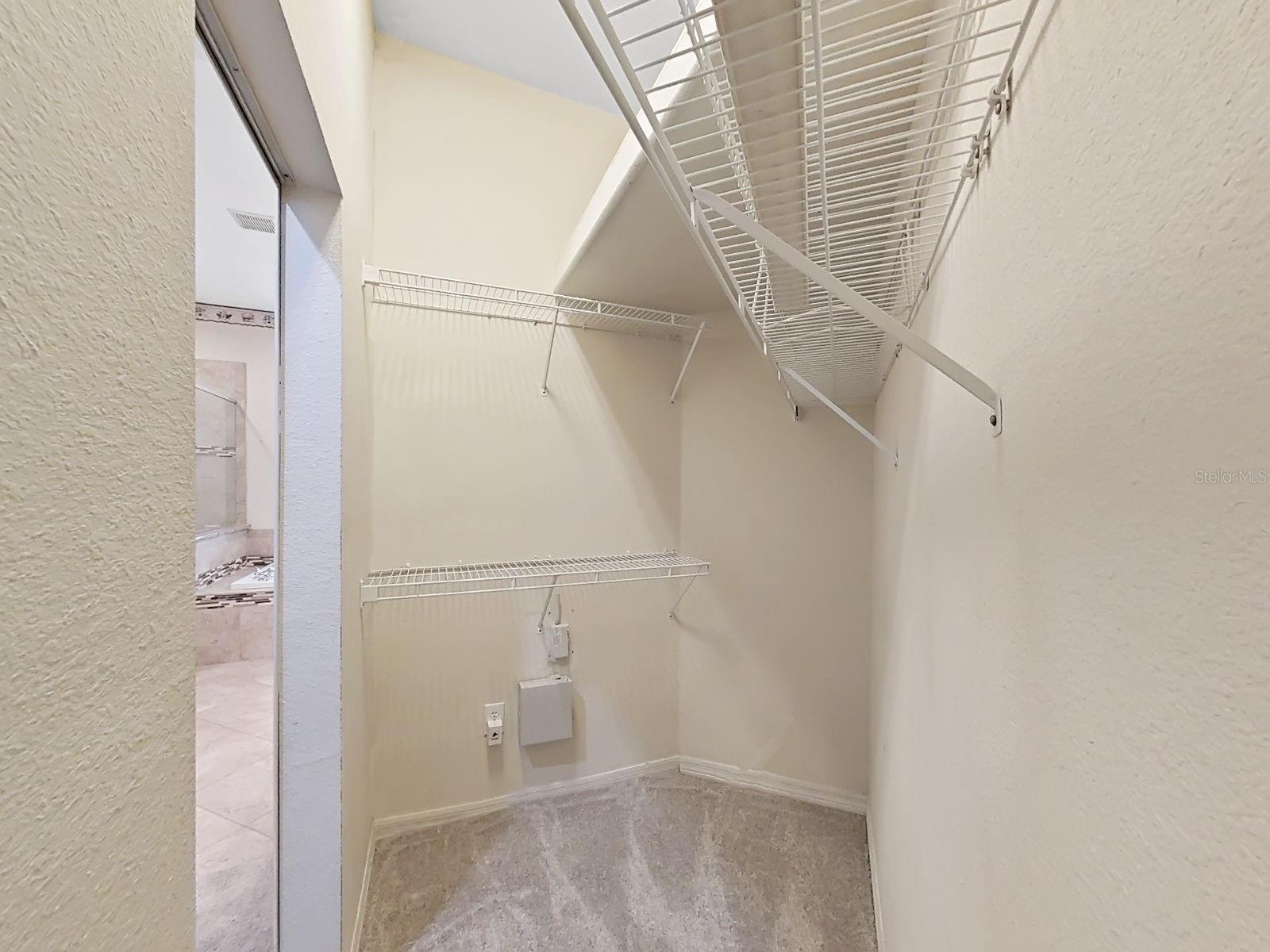 14915 DEVONSHIRE WOODS PL — photo 24