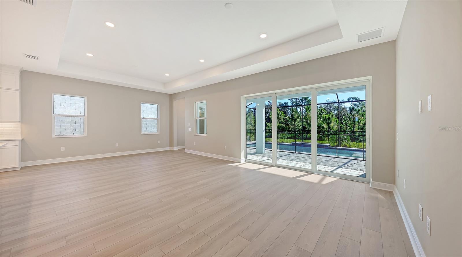 10130 CRYSTAL ISLES CIR — photo 17