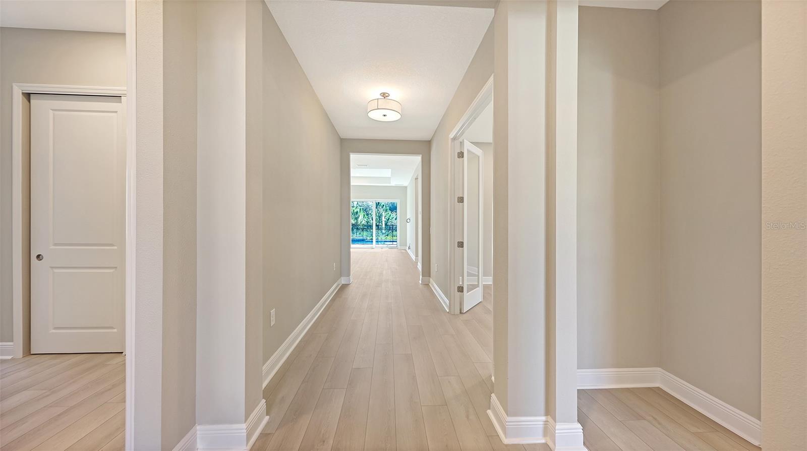10130 CRYSTAL ISLES CIR — photo 8