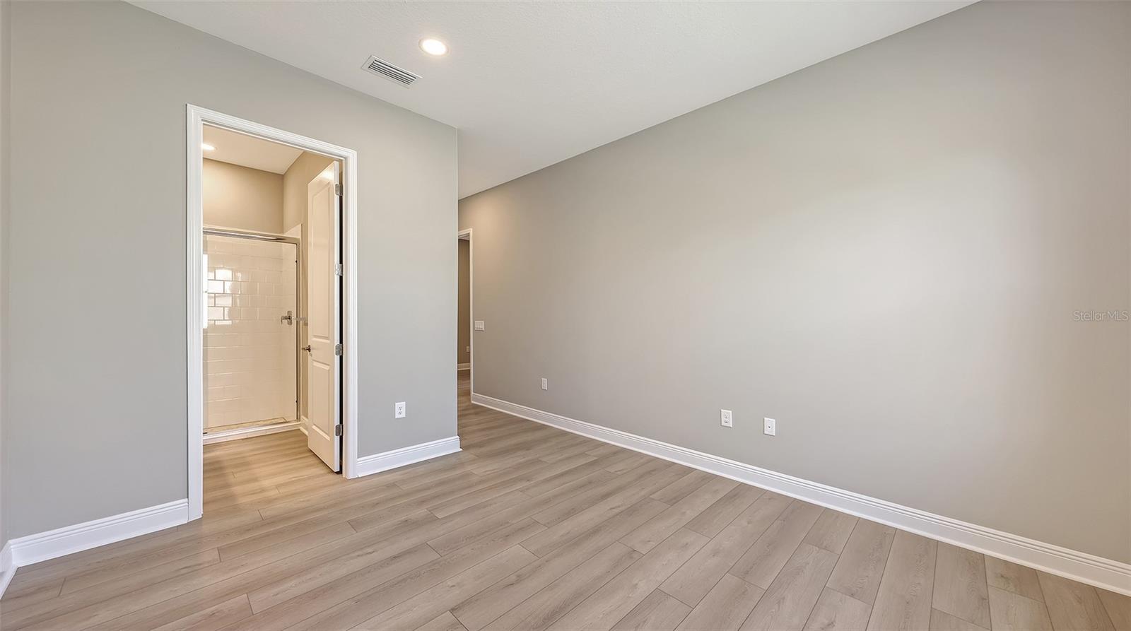 10130 CRYSTAL ISLES CIR — photo 31