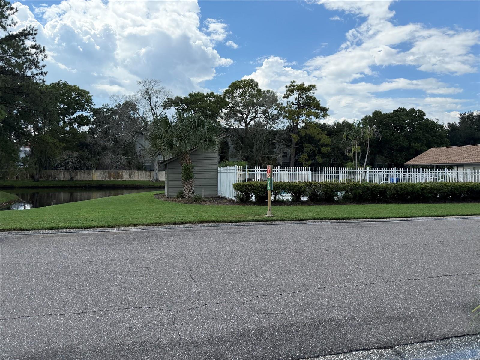 13811 LAZY OAK DR #21 — photo 32
