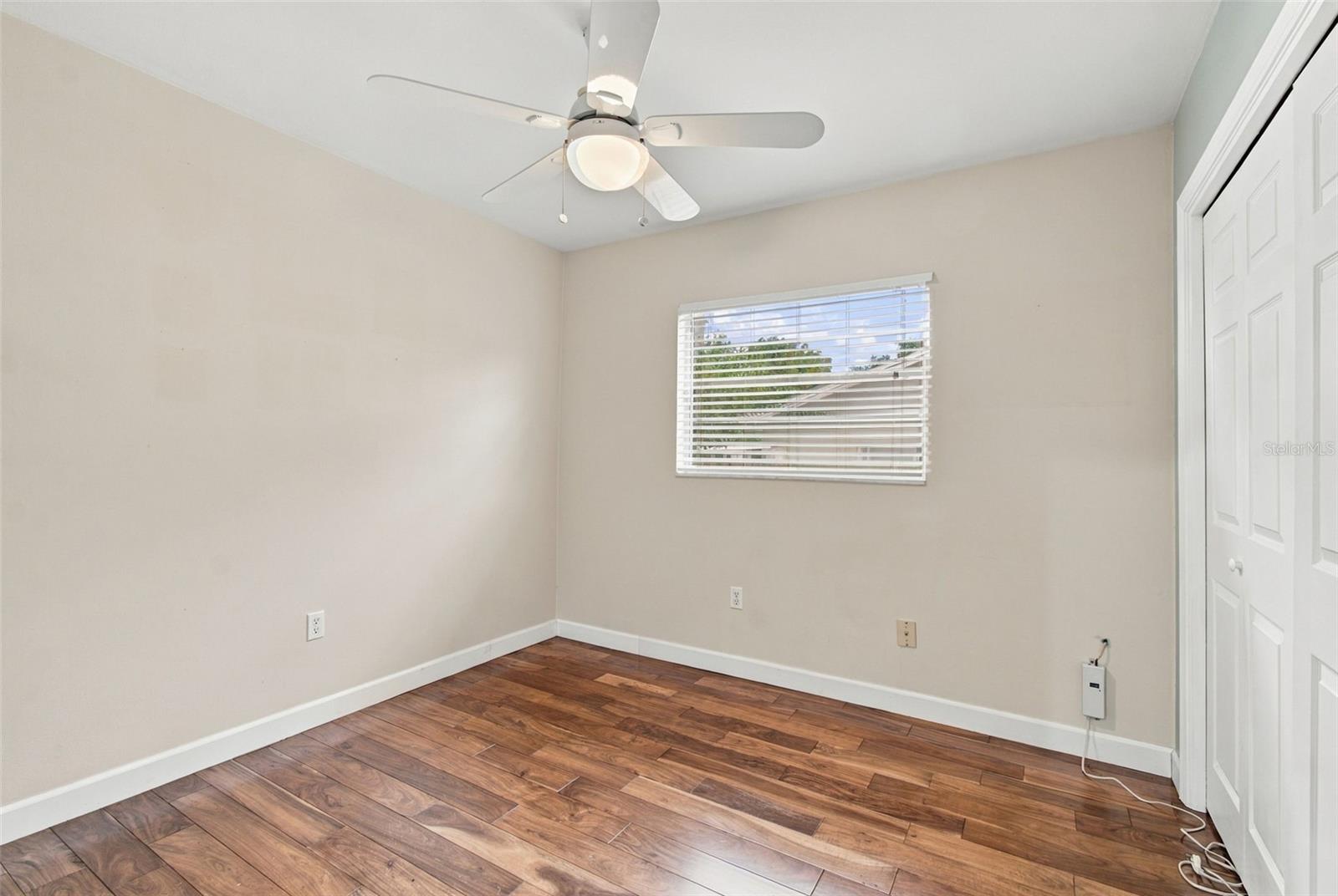 105 ASHBROOK DR — photo 44