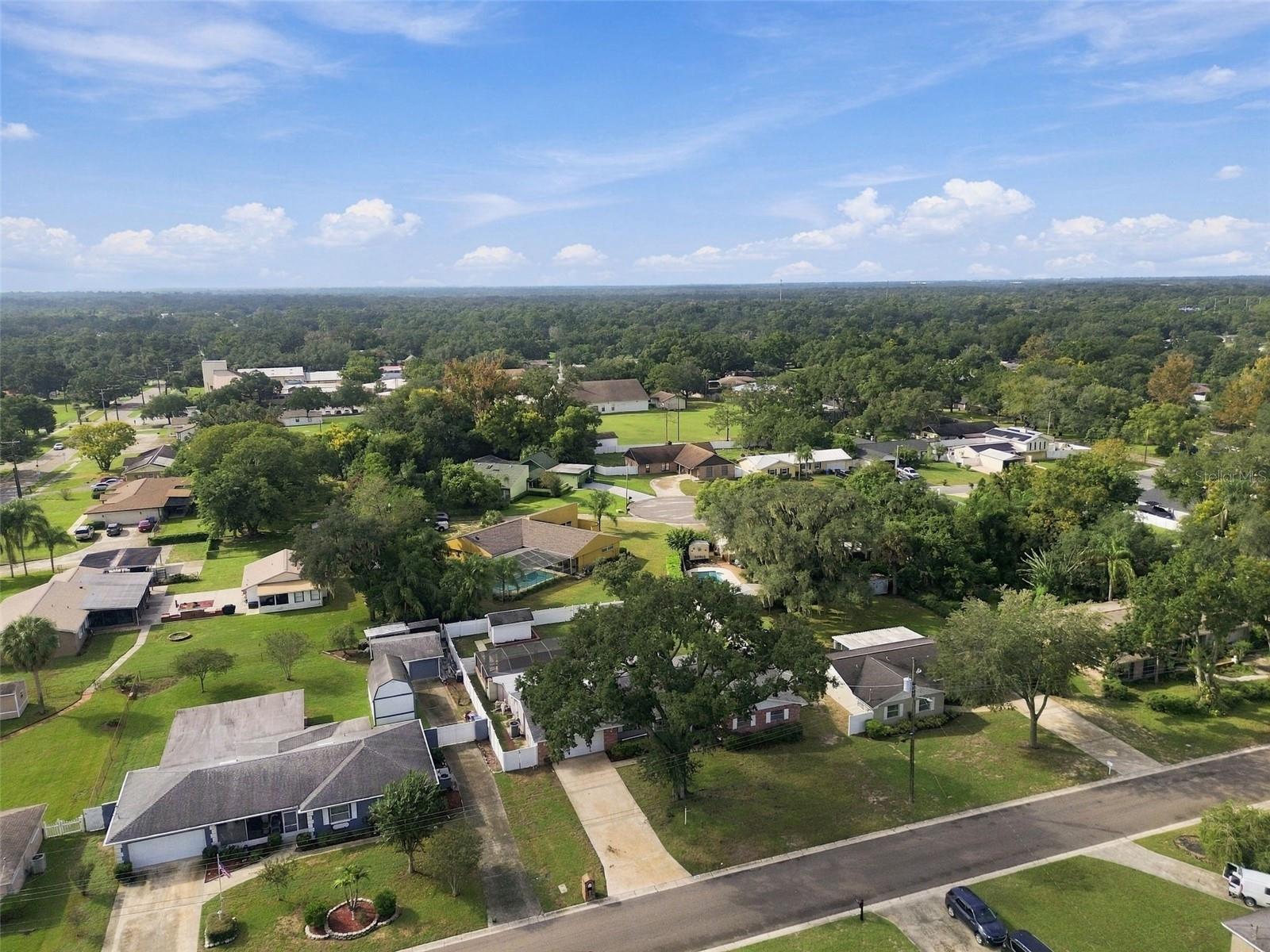 105 ASHBROOK DR — photo 80