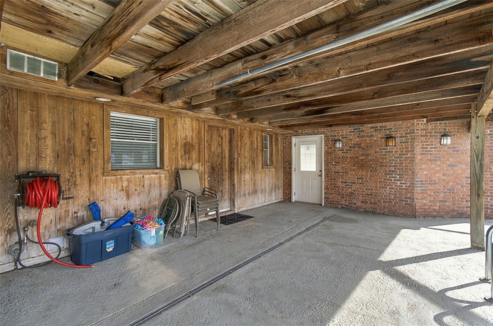 105 ASHBROOK DR — photo 55