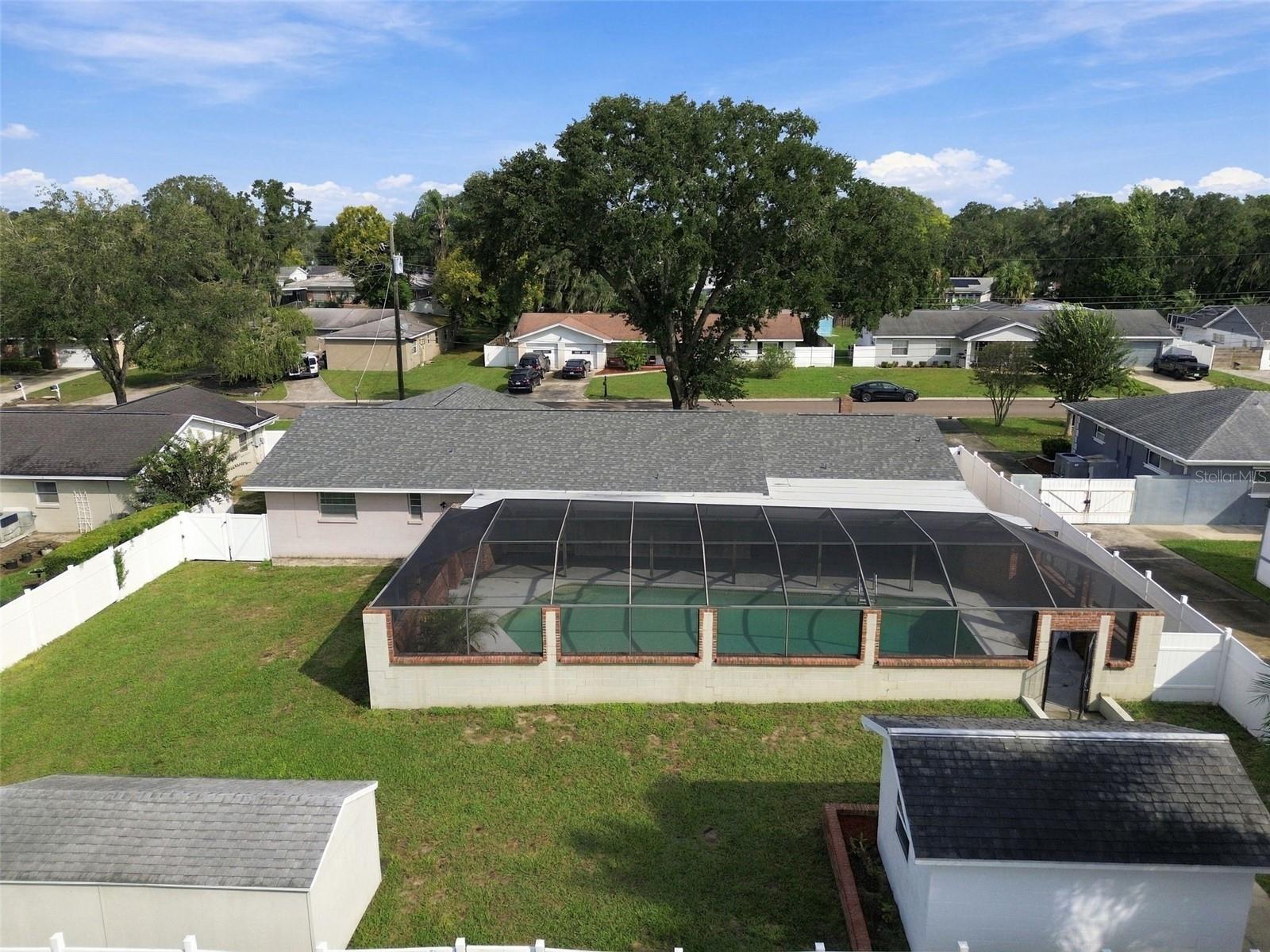 105 ASHBROOK DR — photo 92