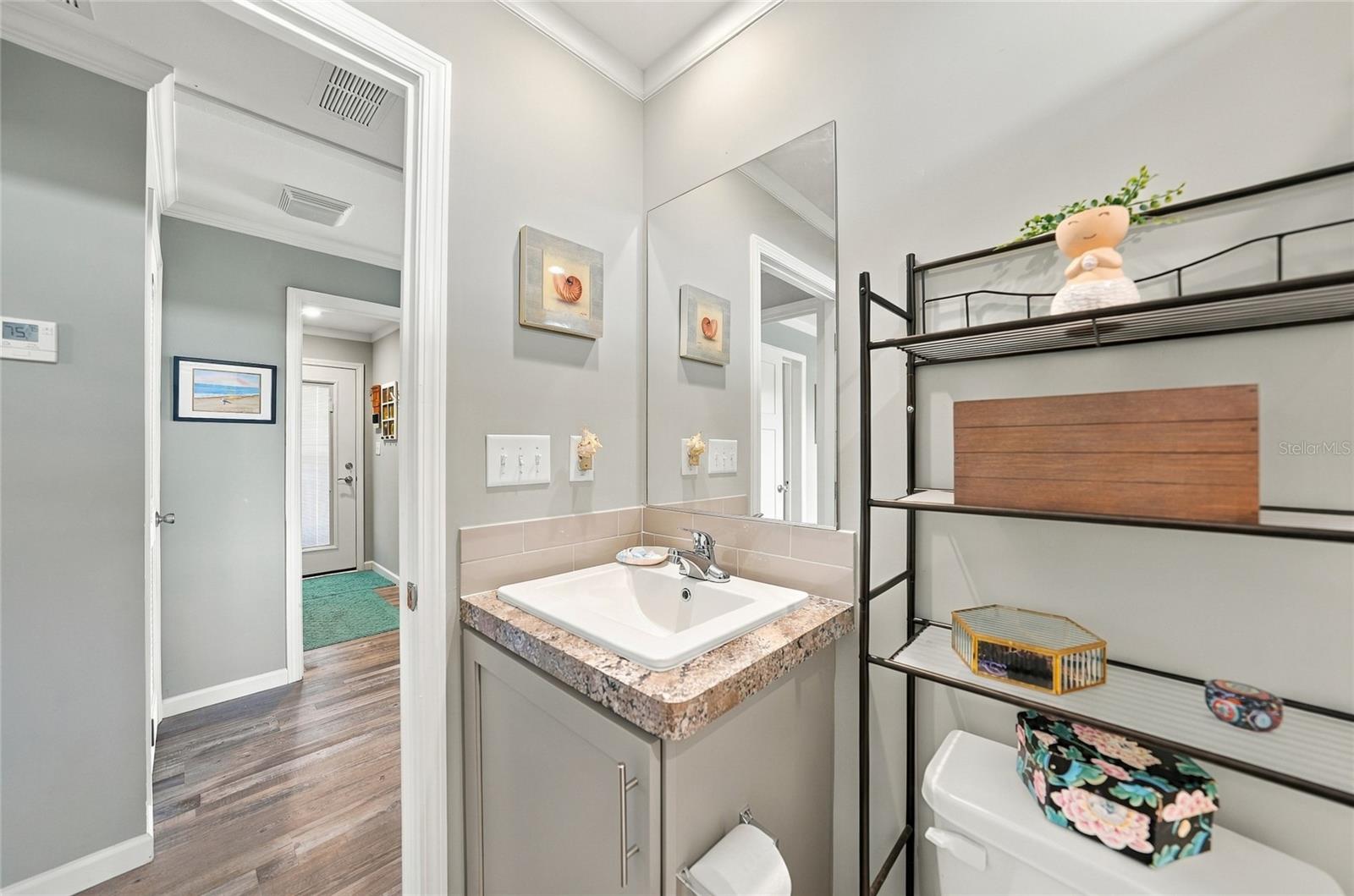 734 BLACKBURN BLVD — photo 26