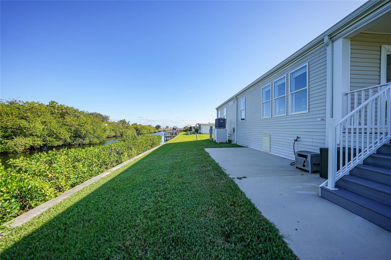 734 BLACKBURN BLVD — photo 52
