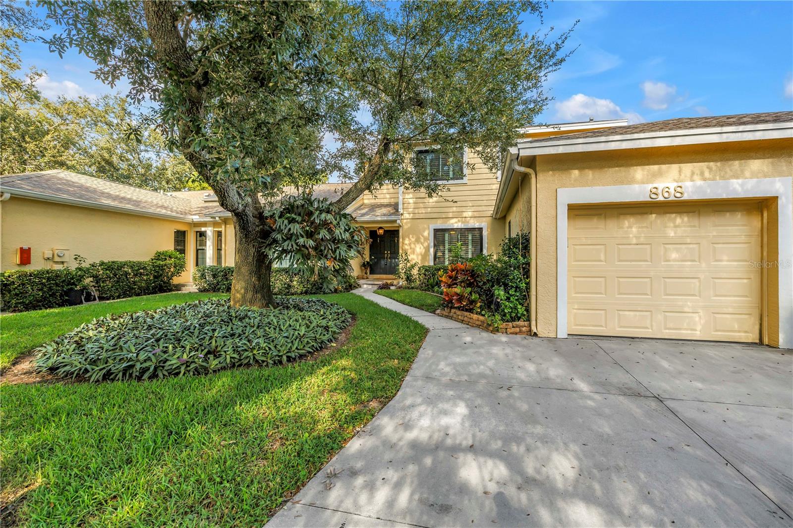 868 GLADES CT NE — photo 42