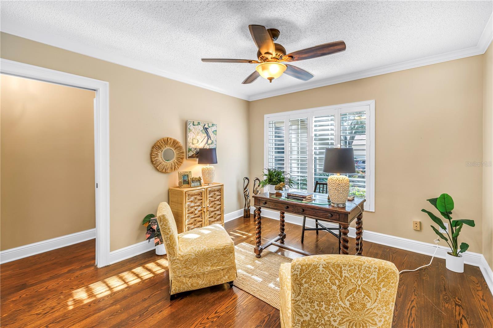 868 GLADES CT NE — photo 34