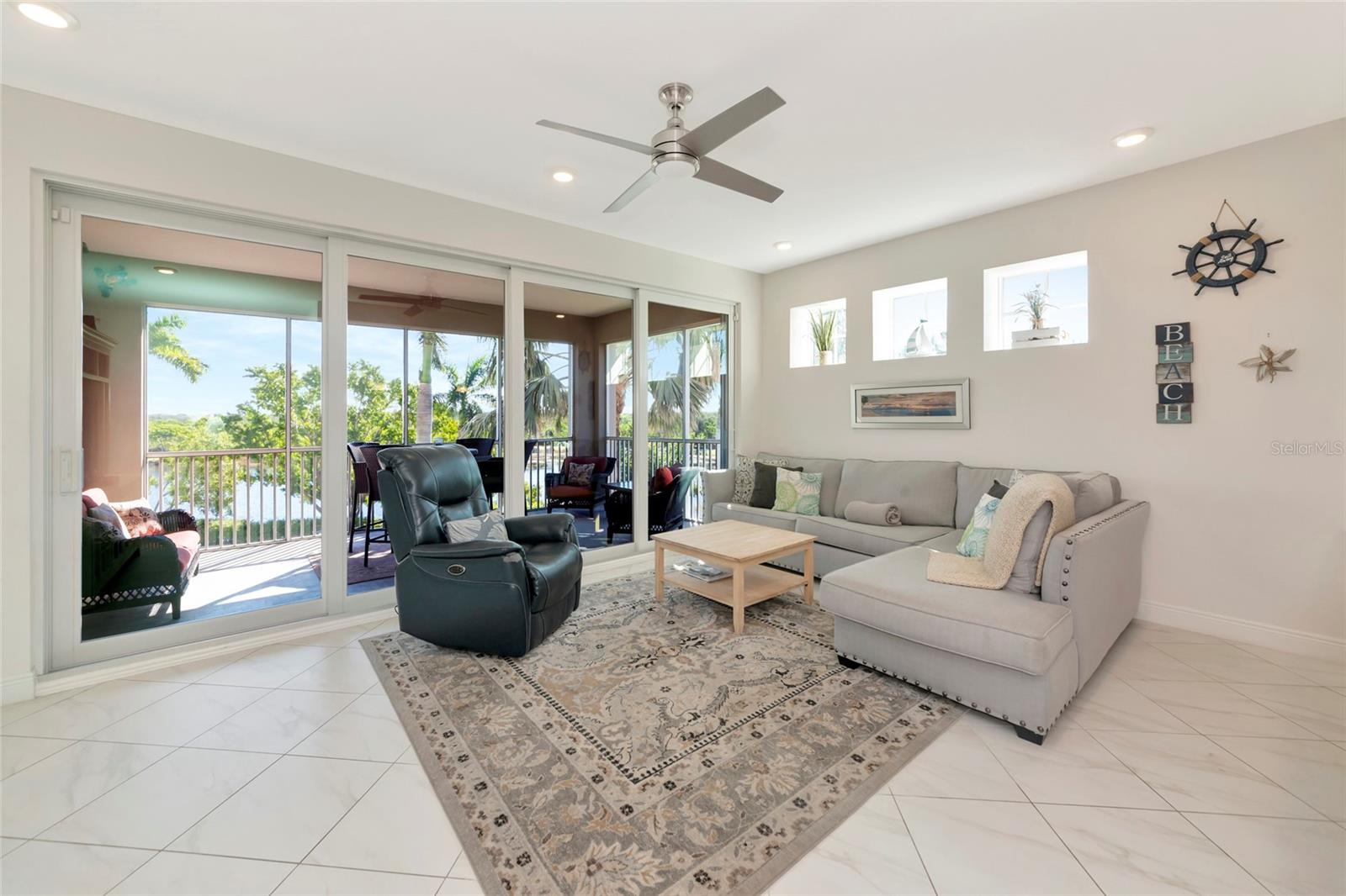 395 ARUBA CIR #203 — photo 5