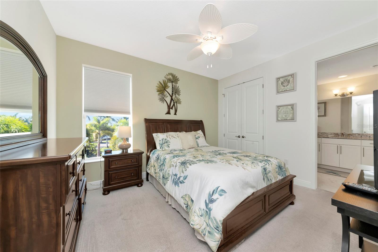 395 ARUBA CIR #203 — photo 32