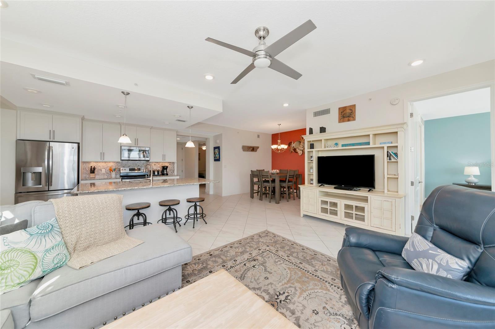 395 ARUBA CIR #203 — photo 13