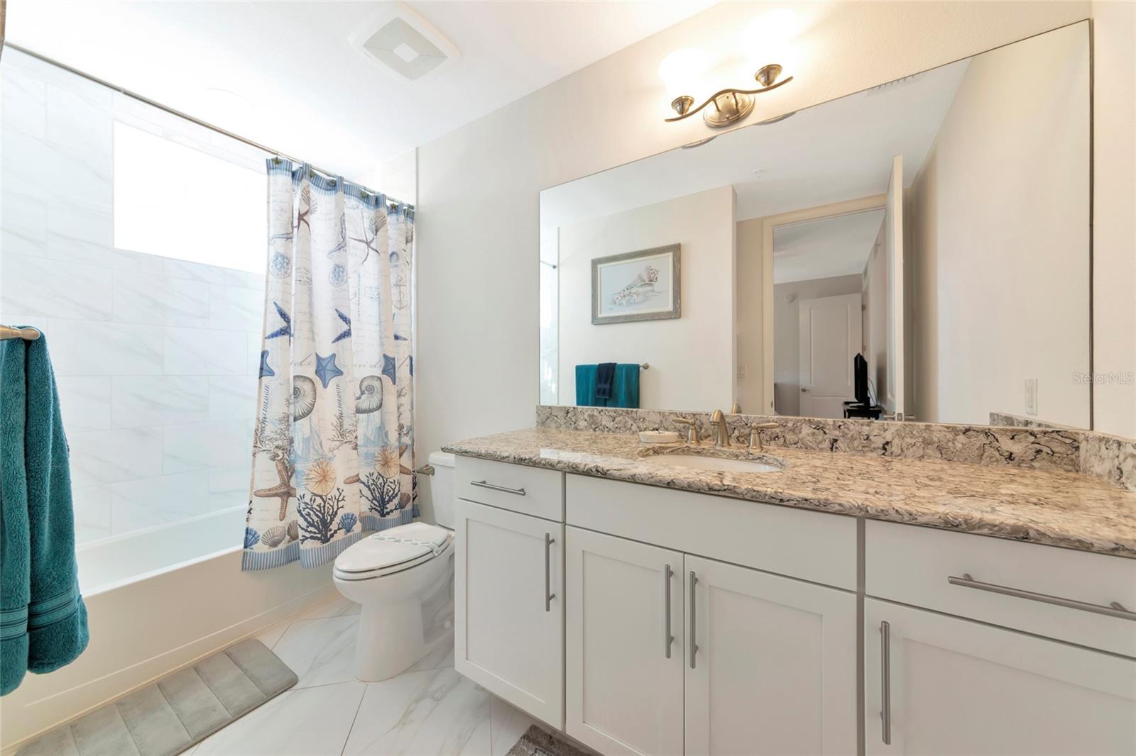 395 ARUBA CIR #203 — photo 35