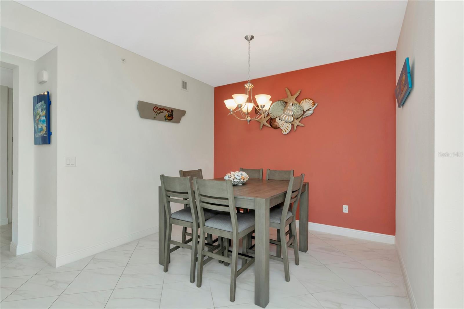 395 ARUBA CIR #203 — photo 15