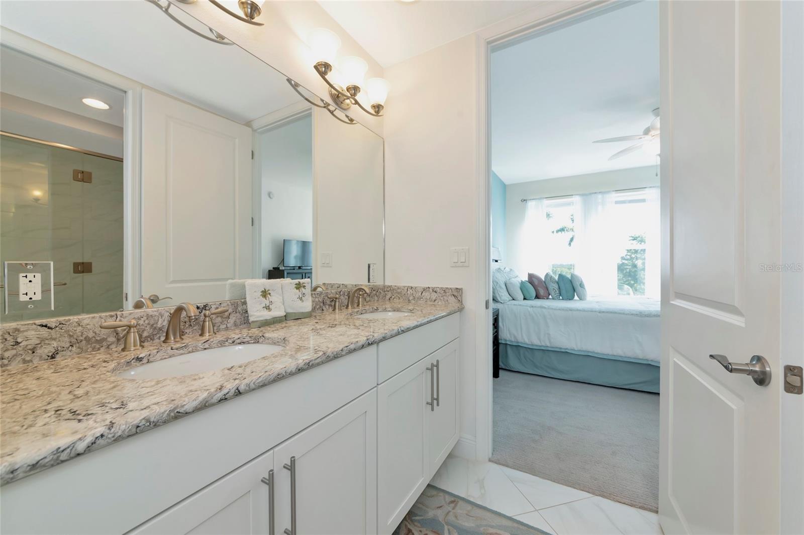 395 ARUBA CIR #203 — photo 27