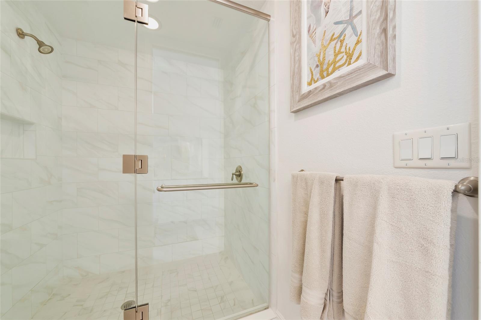 395 ARUBA CIR #203 — photo 29