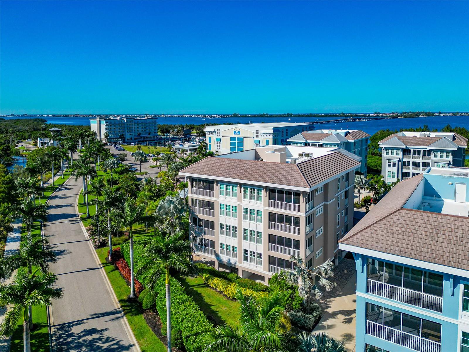 395 ARUBA CIR #203 — photo 48