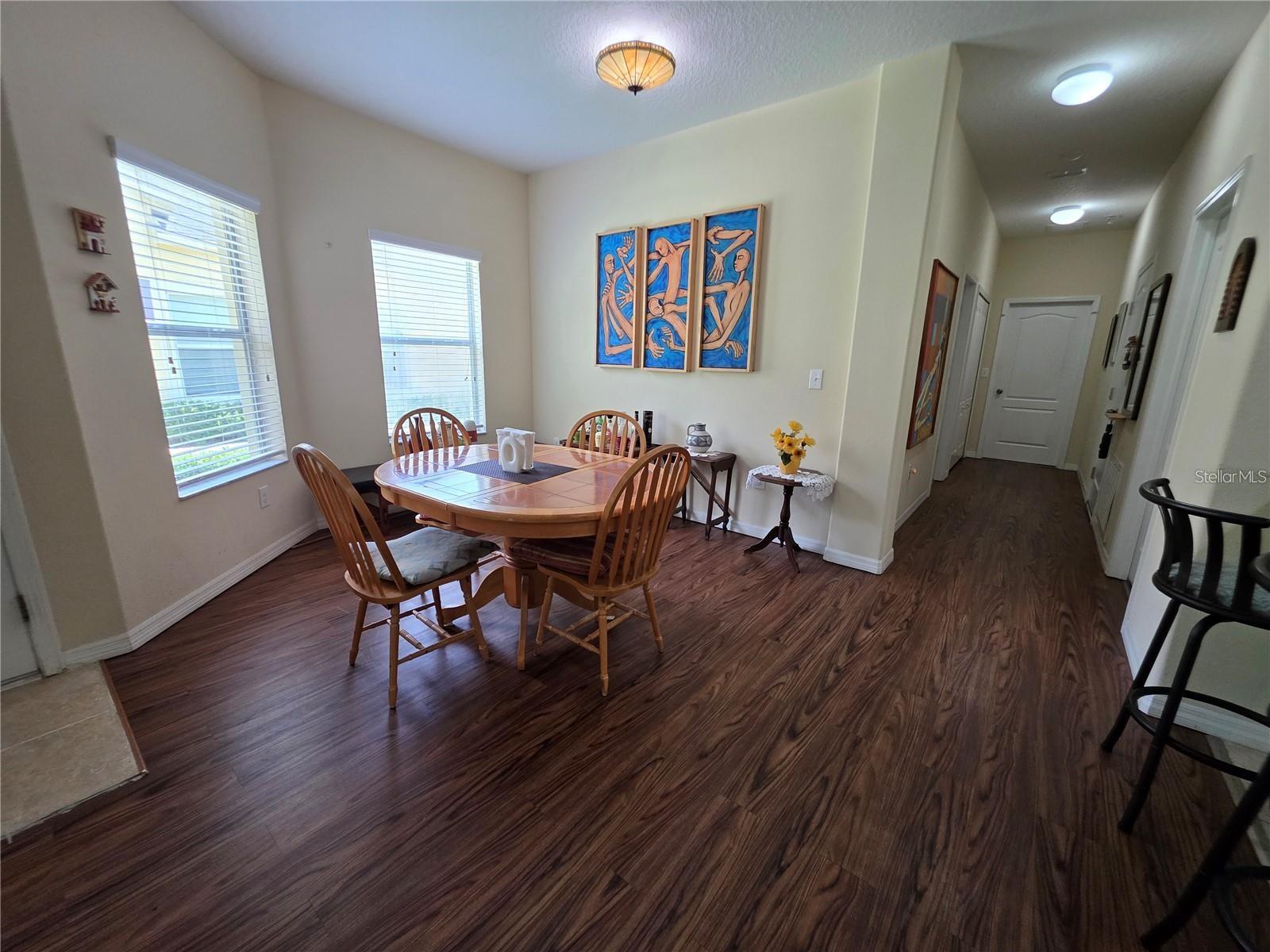 37611 GEORGINA TER — photo 8