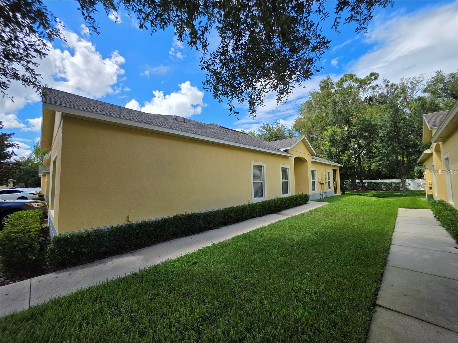 37611 GEORGINA TER — photo 4