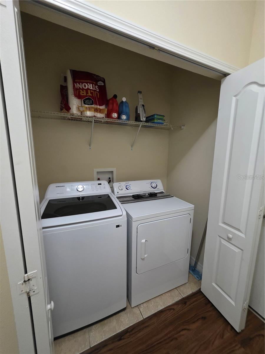 37611 GEORGINA TER — photo 15