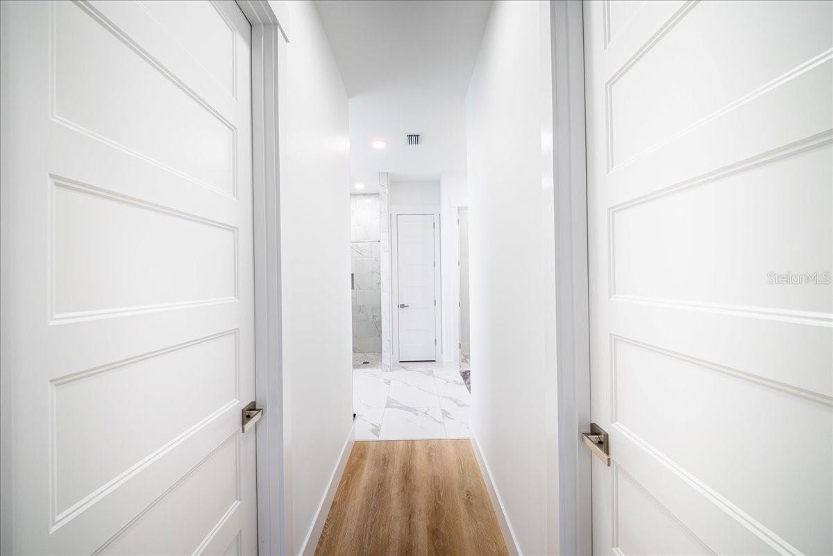 498 VENTURA ST — photo 41