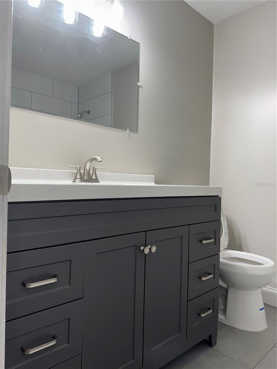 609 AVOCADO DR — photo 8