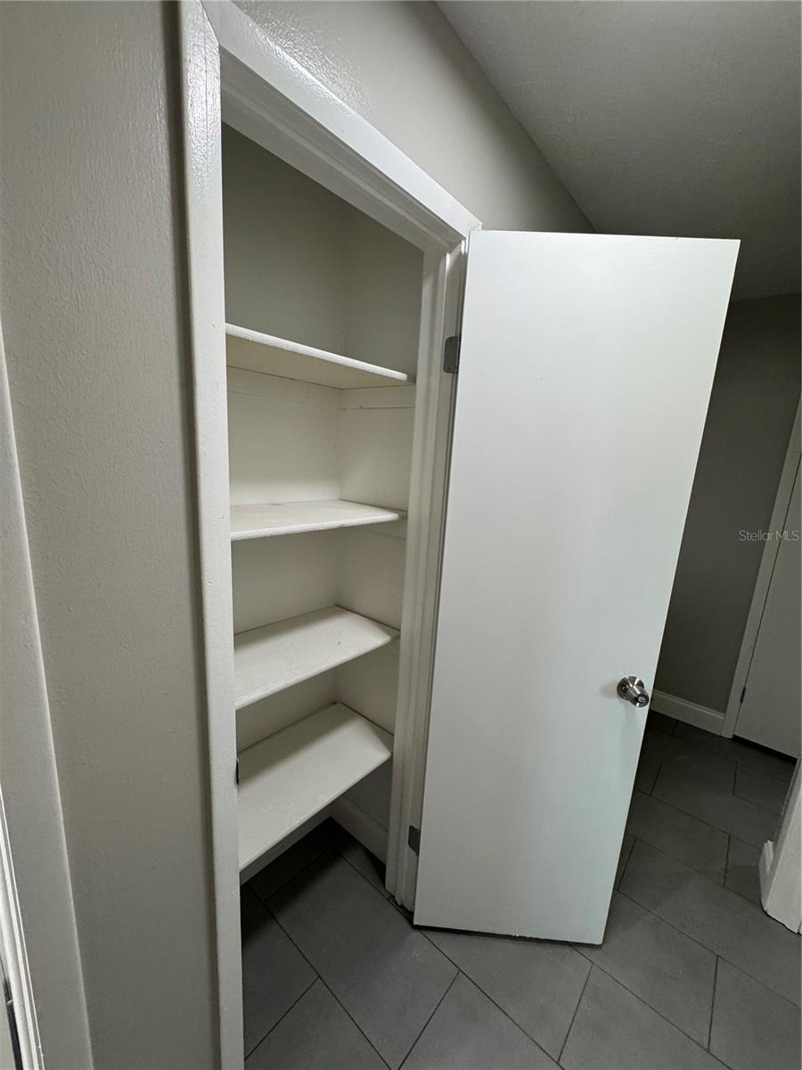 609 AVOCADO DR — photo 17