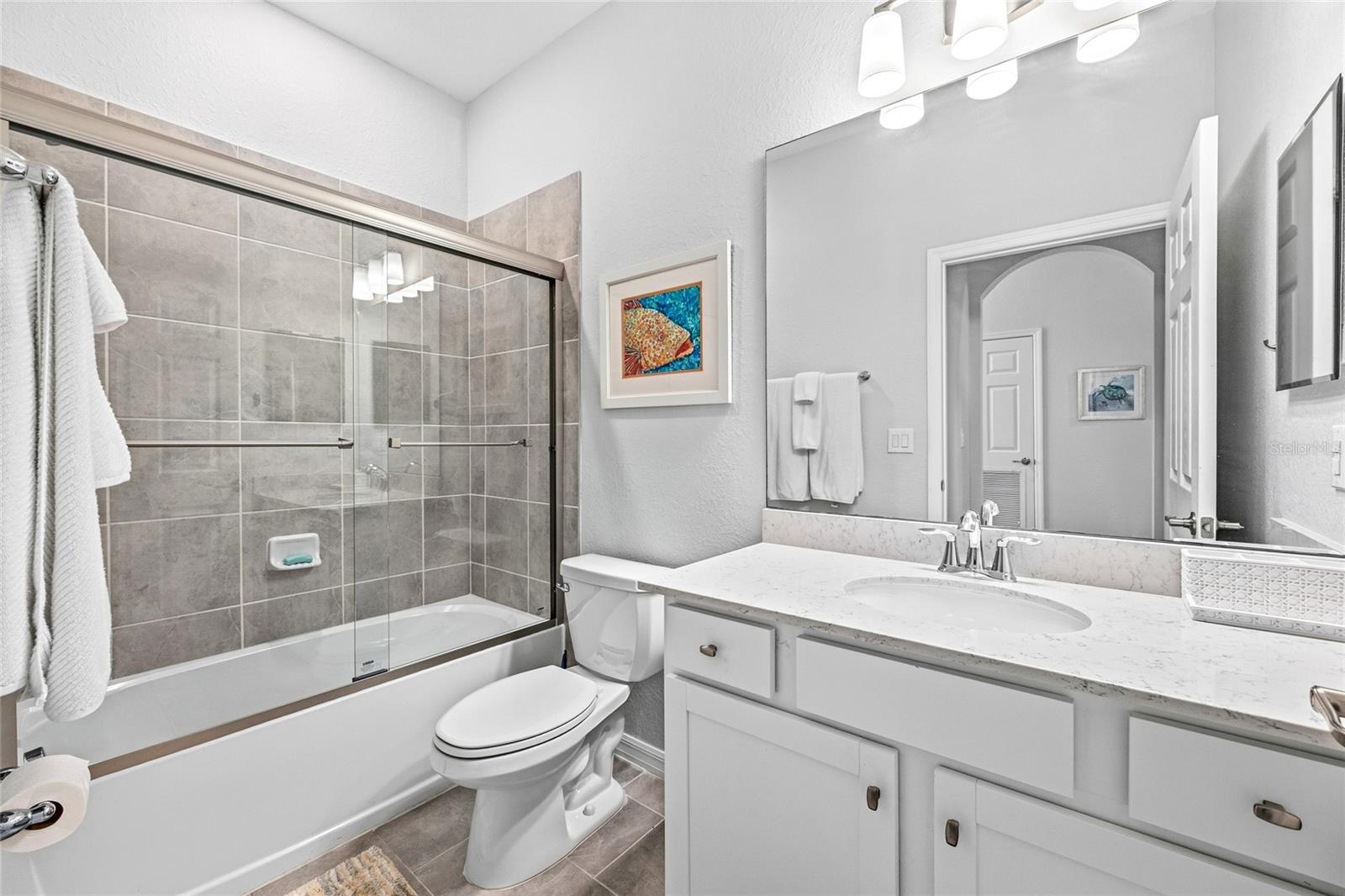 18008 GAWTHROP DR #402 — photo 17