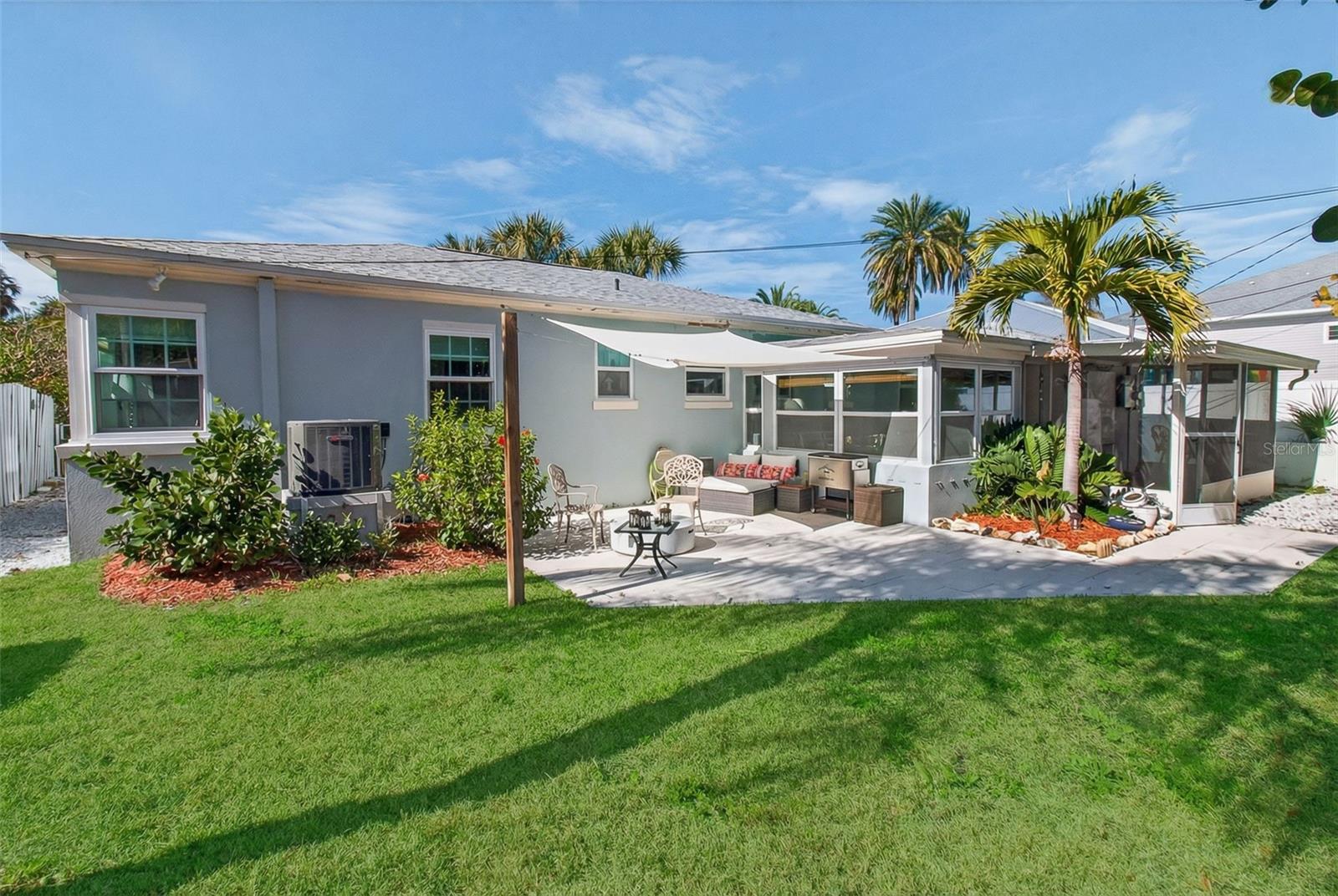 741 LANTANA AVE — photo 22