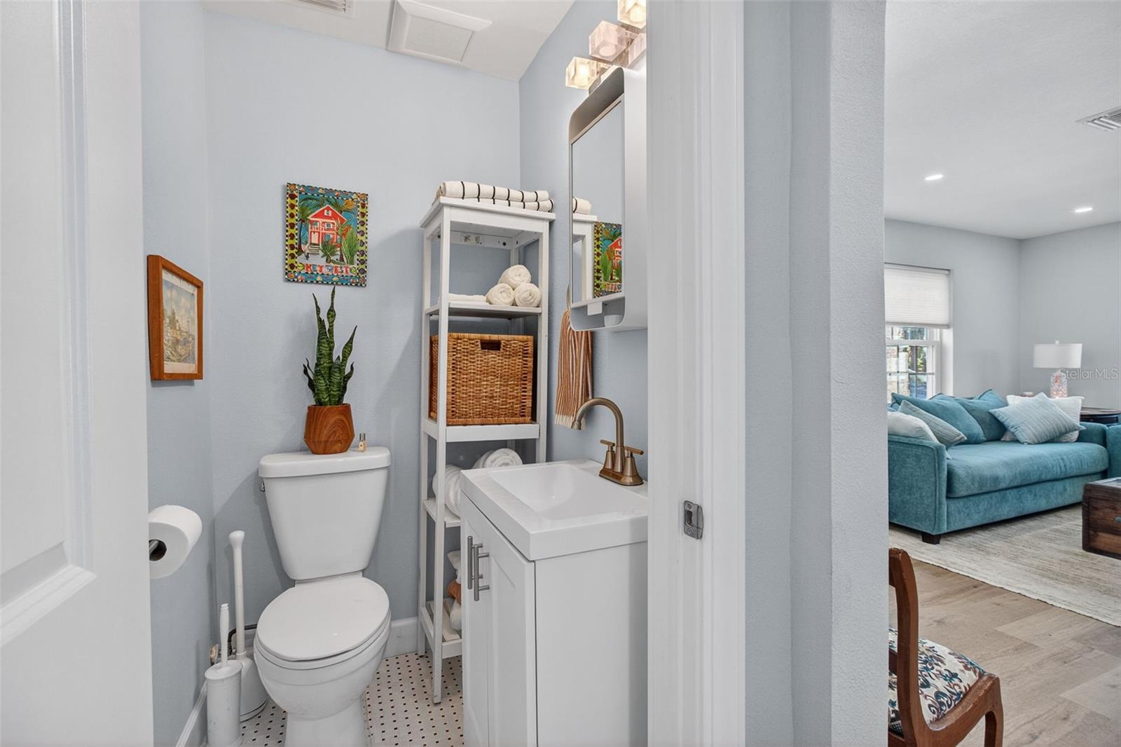 741 LANTANA AVE — photo 11