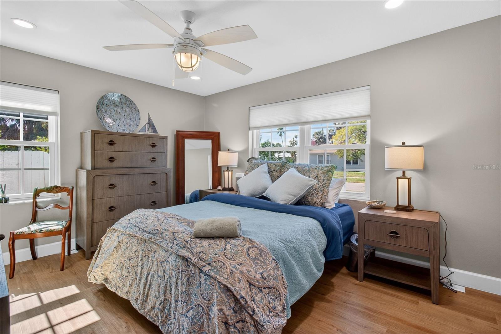 741 LANTANA AVE — photo 14