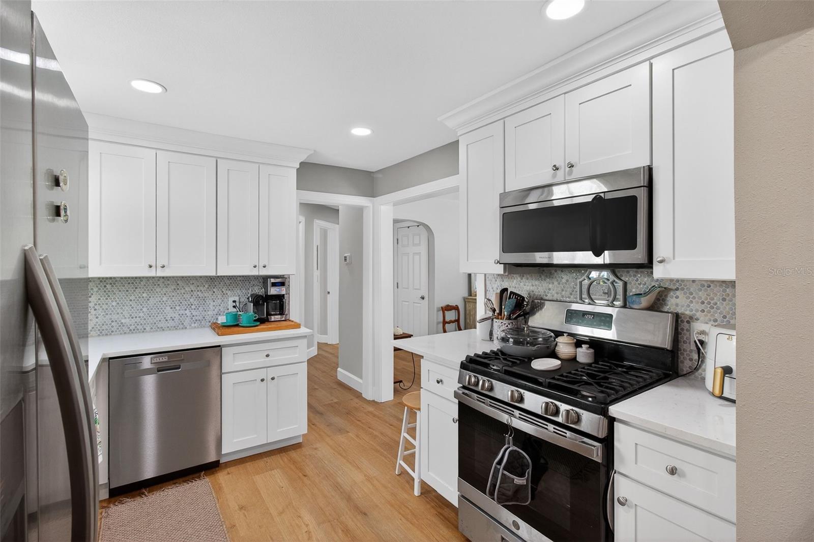 741 LANTANA AVE — photo 8