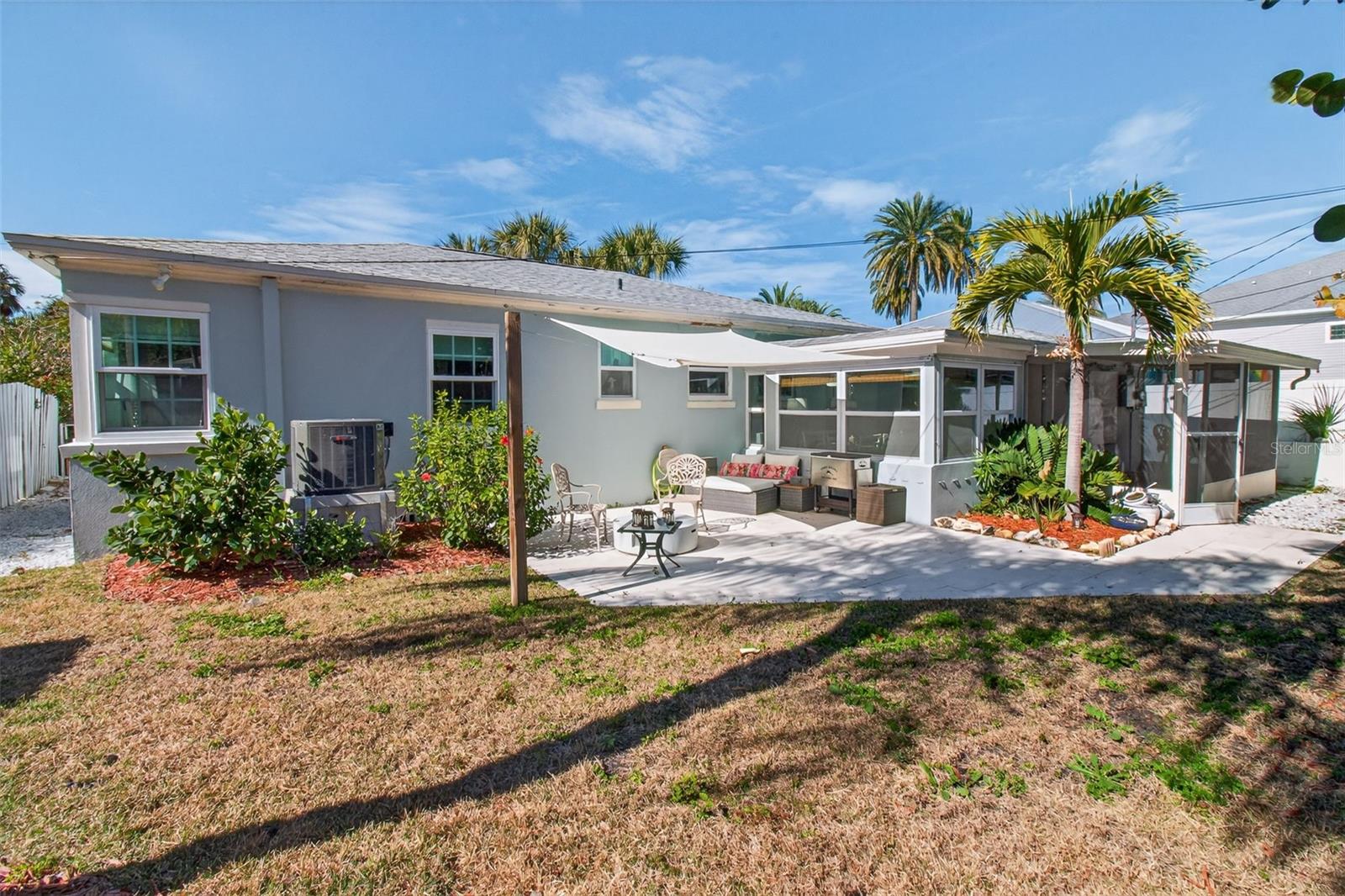 741 LANTANA AVE — photo 25