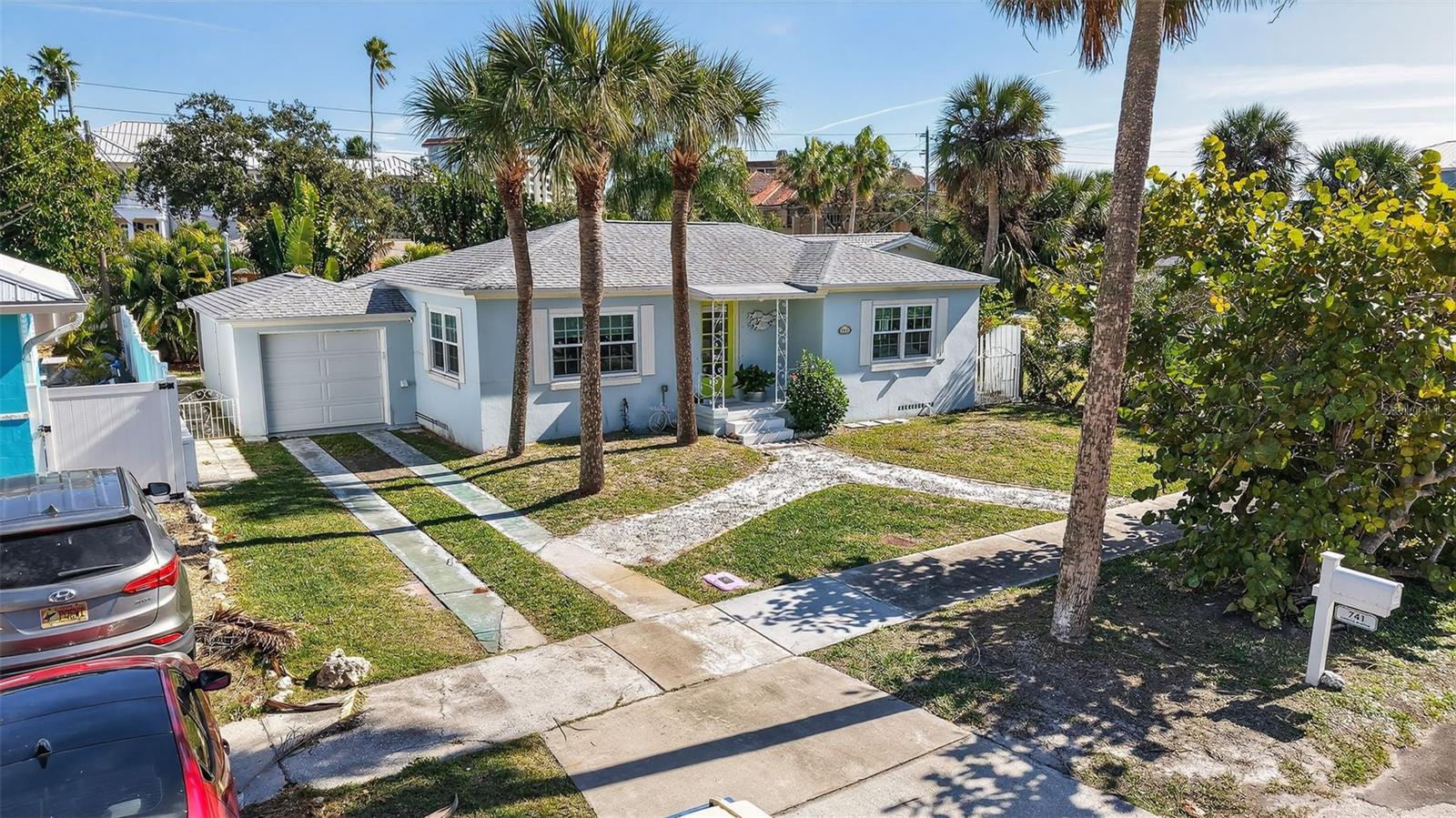 741 LANTANA AVE — photo 33