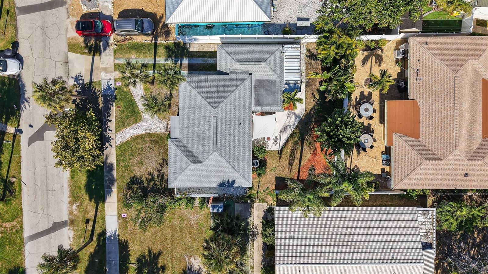 741 LANTANA AVE — photo 36
