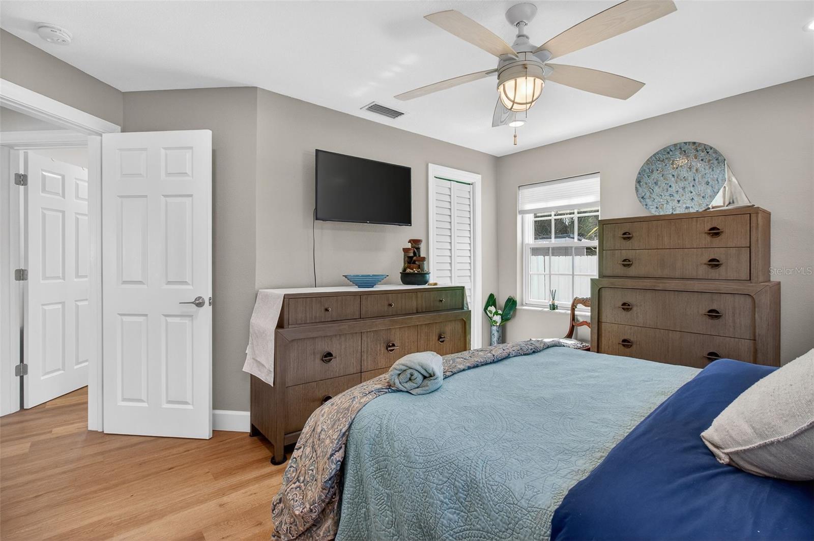 741 LANTANA AVE — photo 15