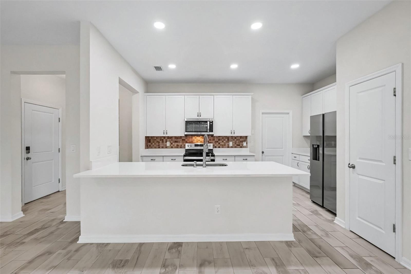 9669 SWEETWELL PL — photo 8