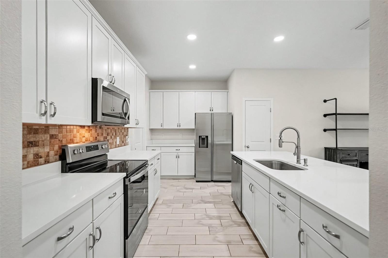 9669 SWEETWELL PL — photo 9