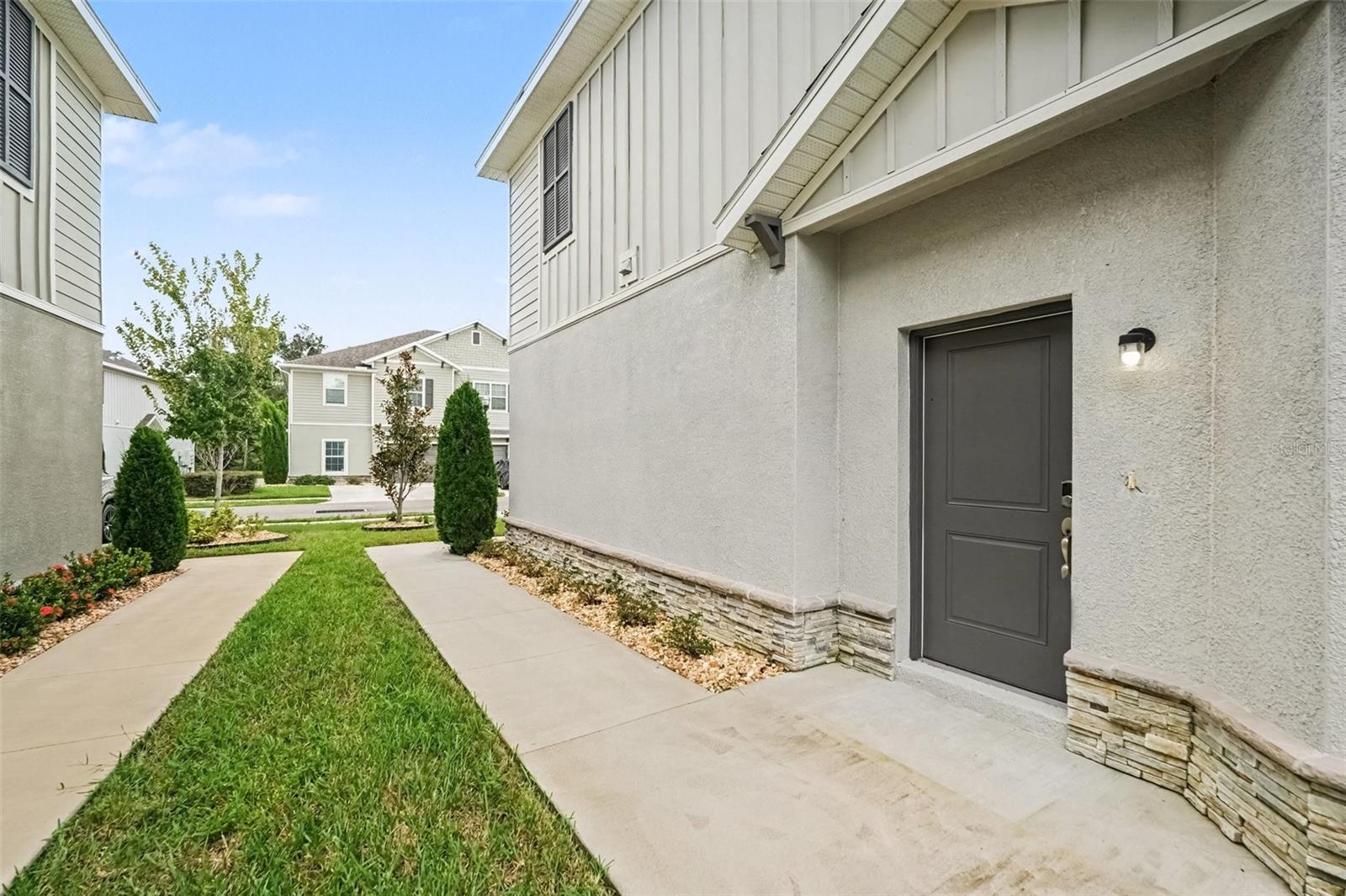 9669 SWEETWELL PL — photo 3