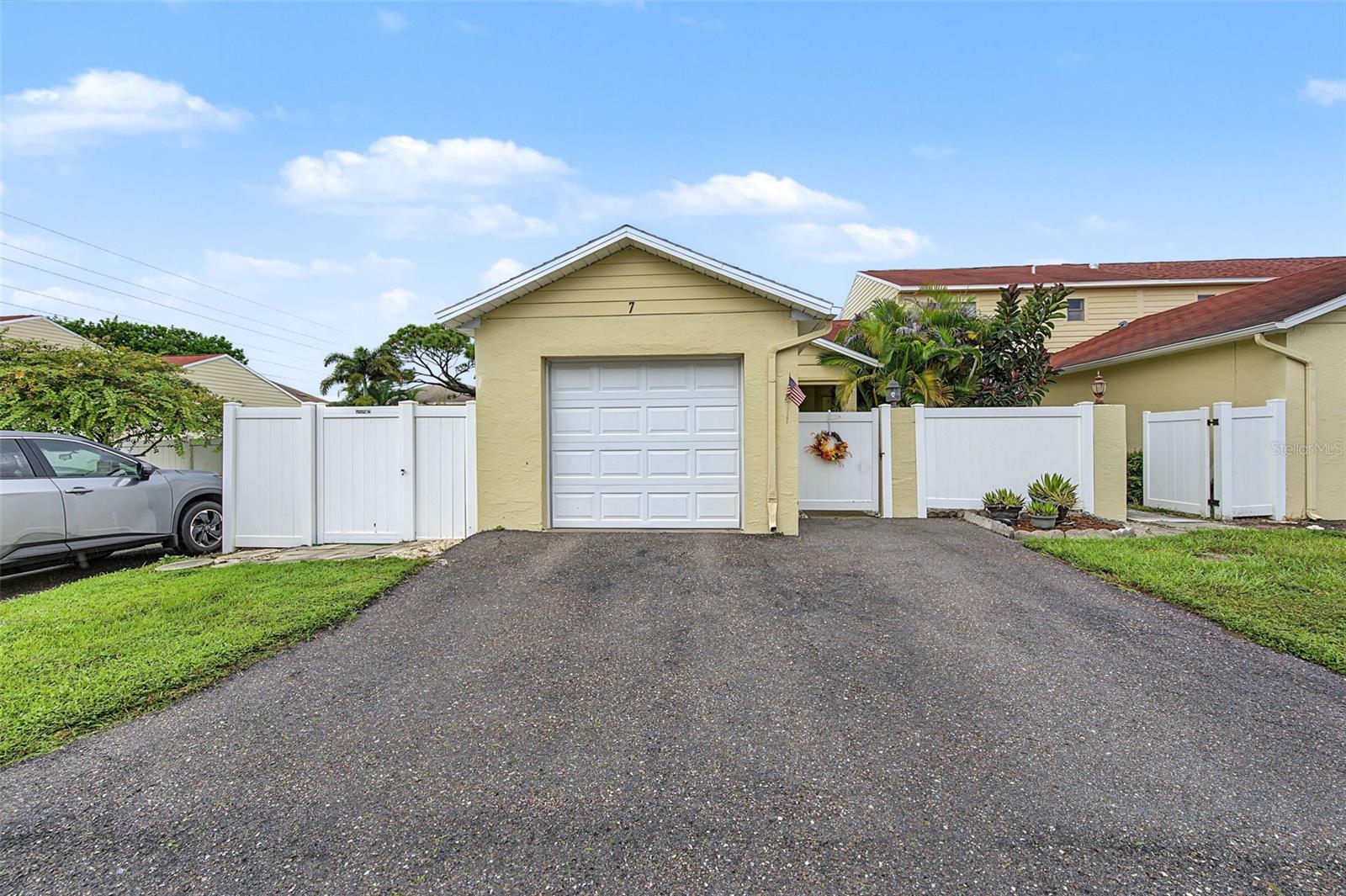 2771 SUMMERDALE DR #7 — photo 40
