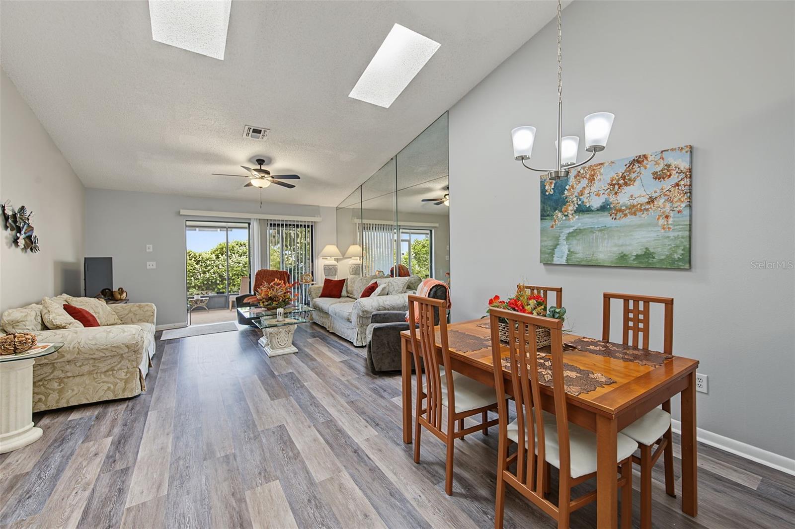 2771 SUMMERDALE DR #7 — photo 12