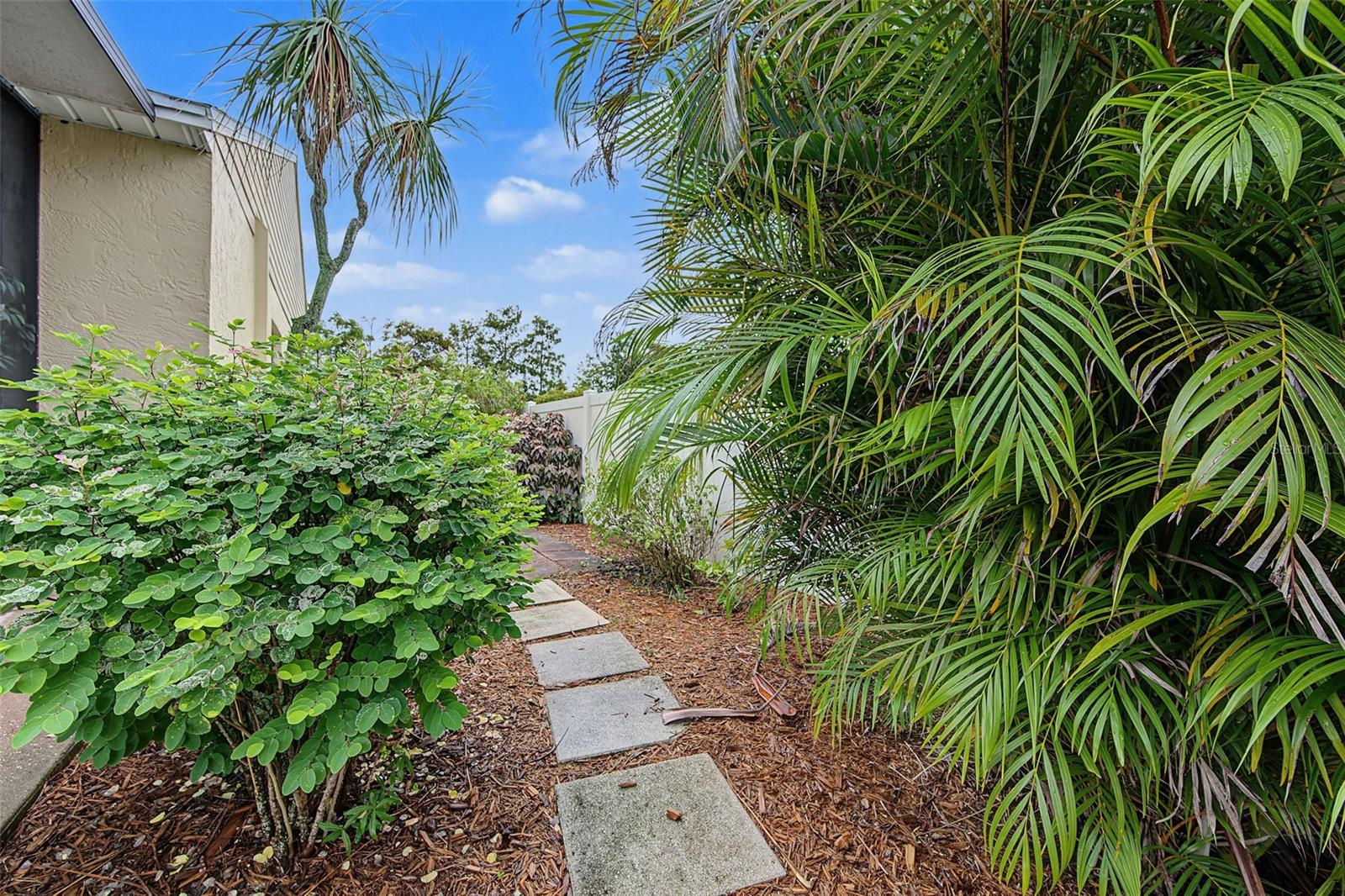 2771 SUMMERDALE DR #7 — photo 33