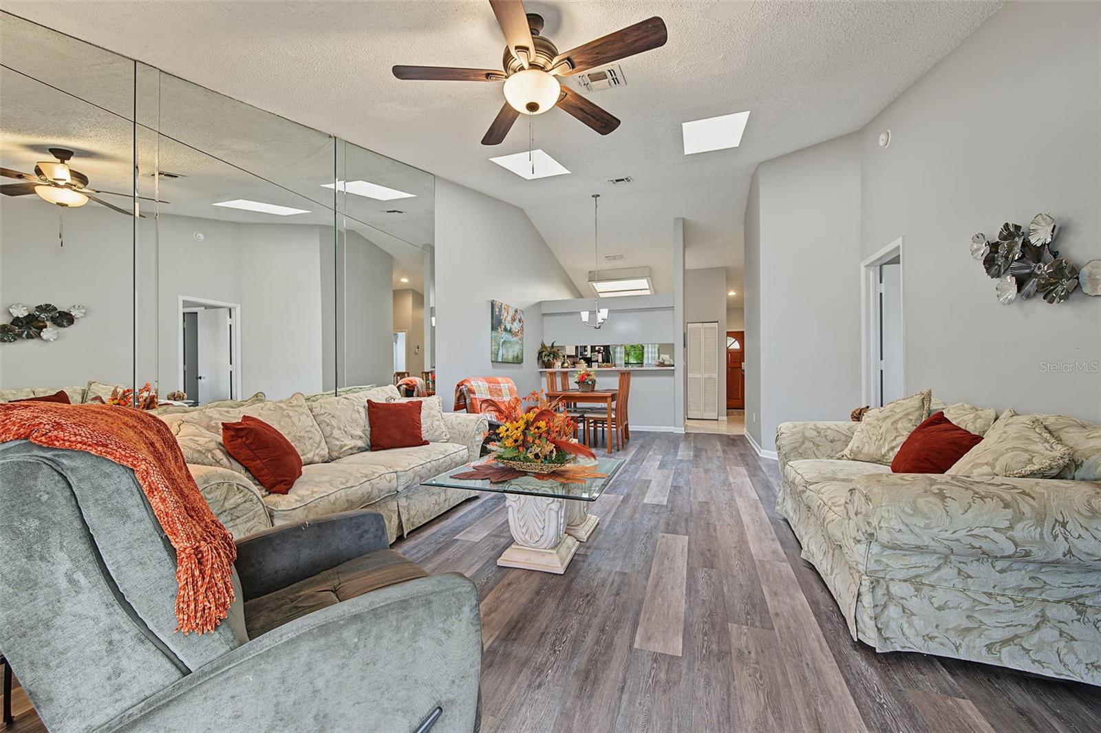 2771 SUMMERDALE DR #7 — photo 11
